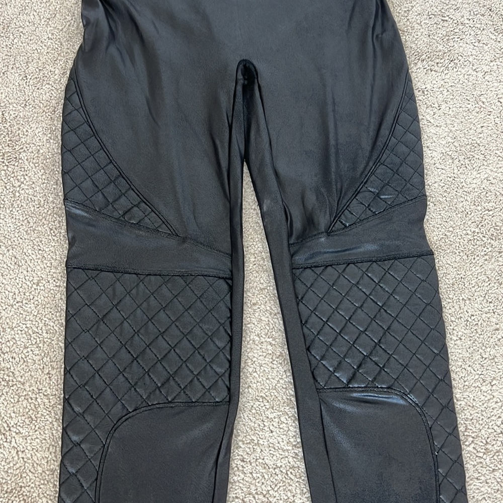 Spanx Faux Leather Leggings L